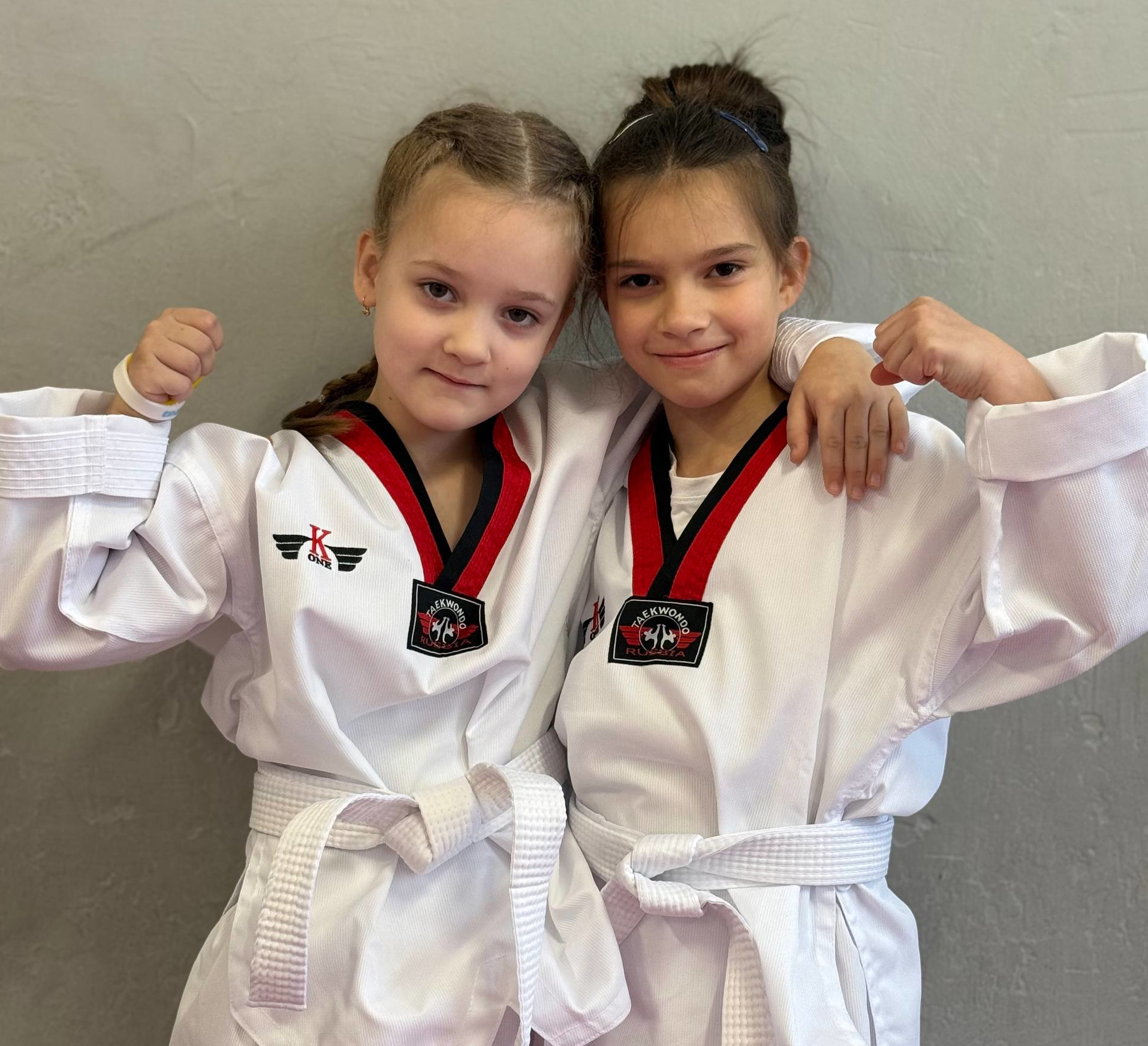 Ученицы академии